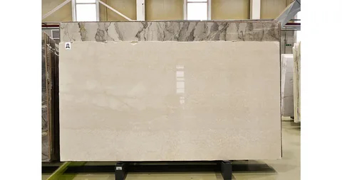 تصویر 3 از سنگ تراورتن اصفهان سطح مقاوم ساختمانی